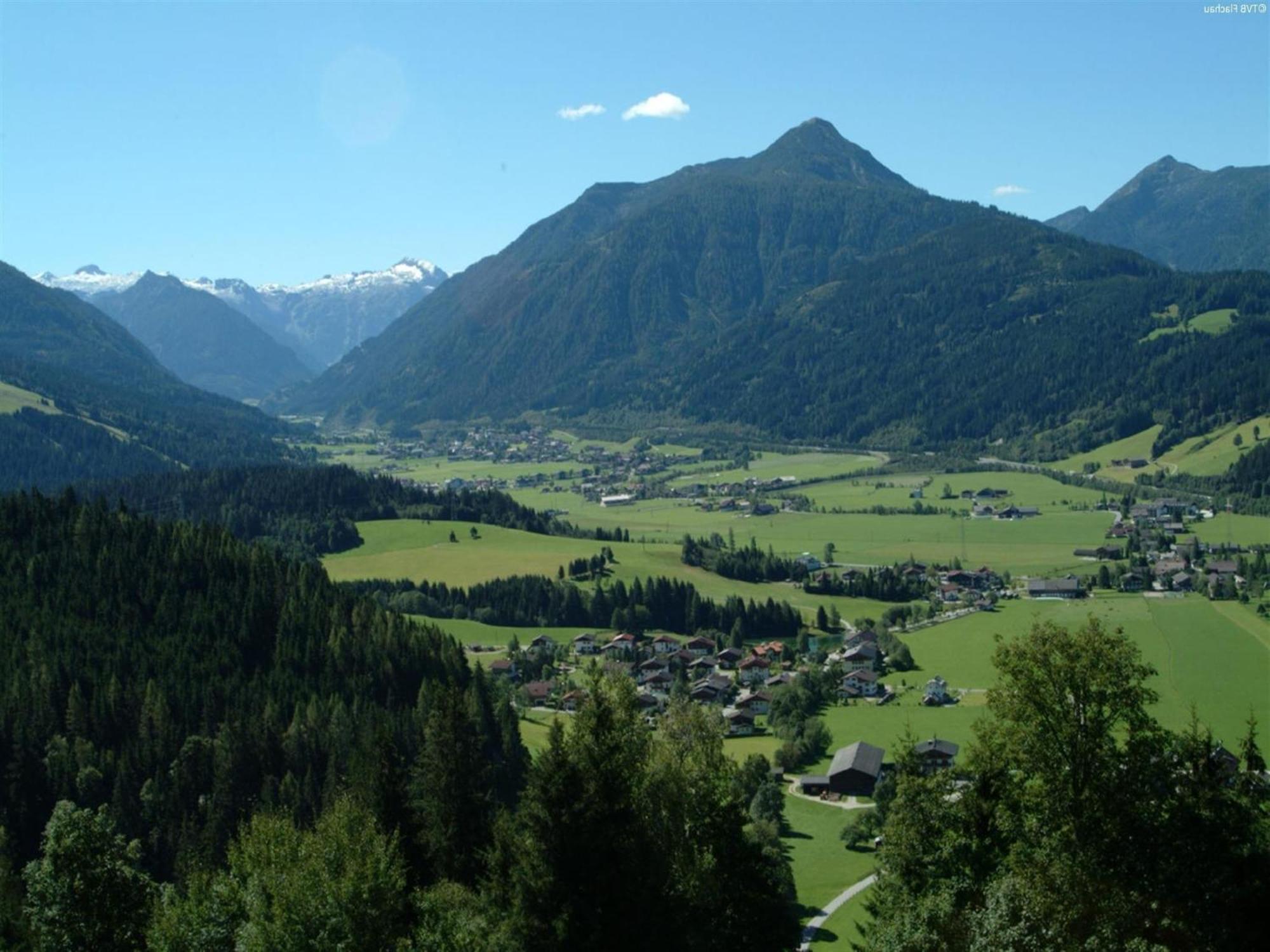 Apartment Near Flachau With Mountain View Exterior foto